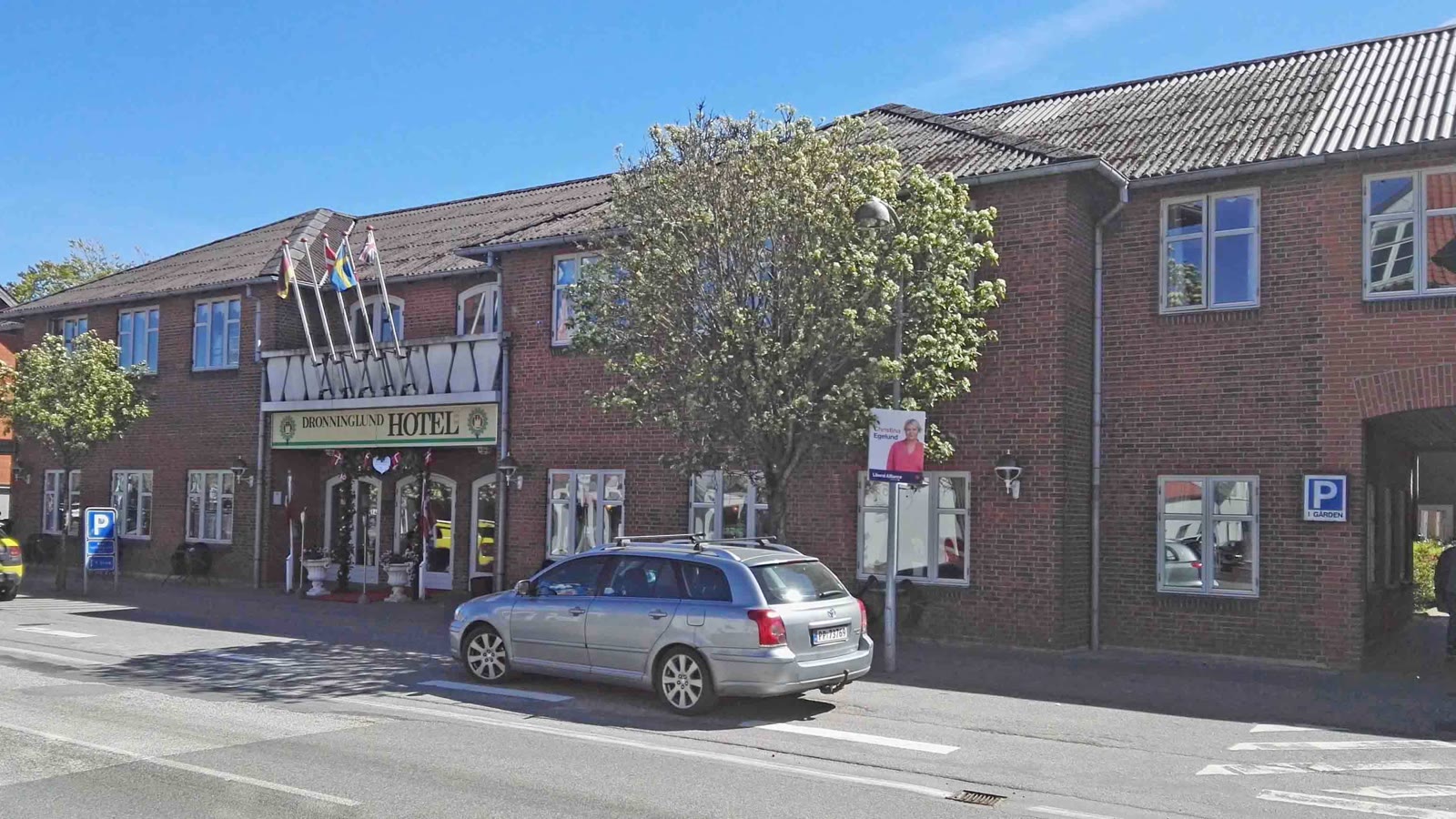 DronninglundHotel — gade og huse i Dronninglund