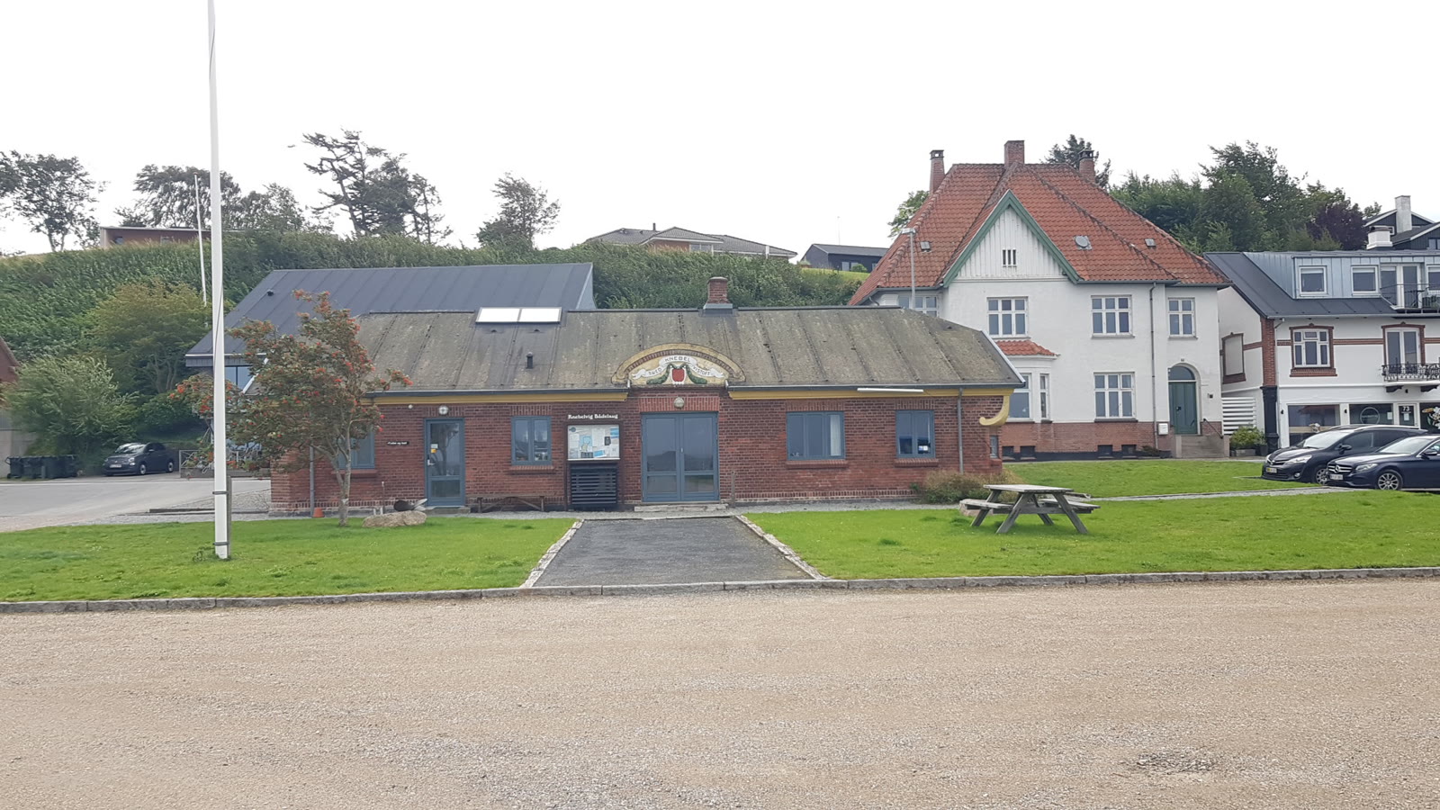 Knebelvig jolle bådklub — gade og huse i Knebel