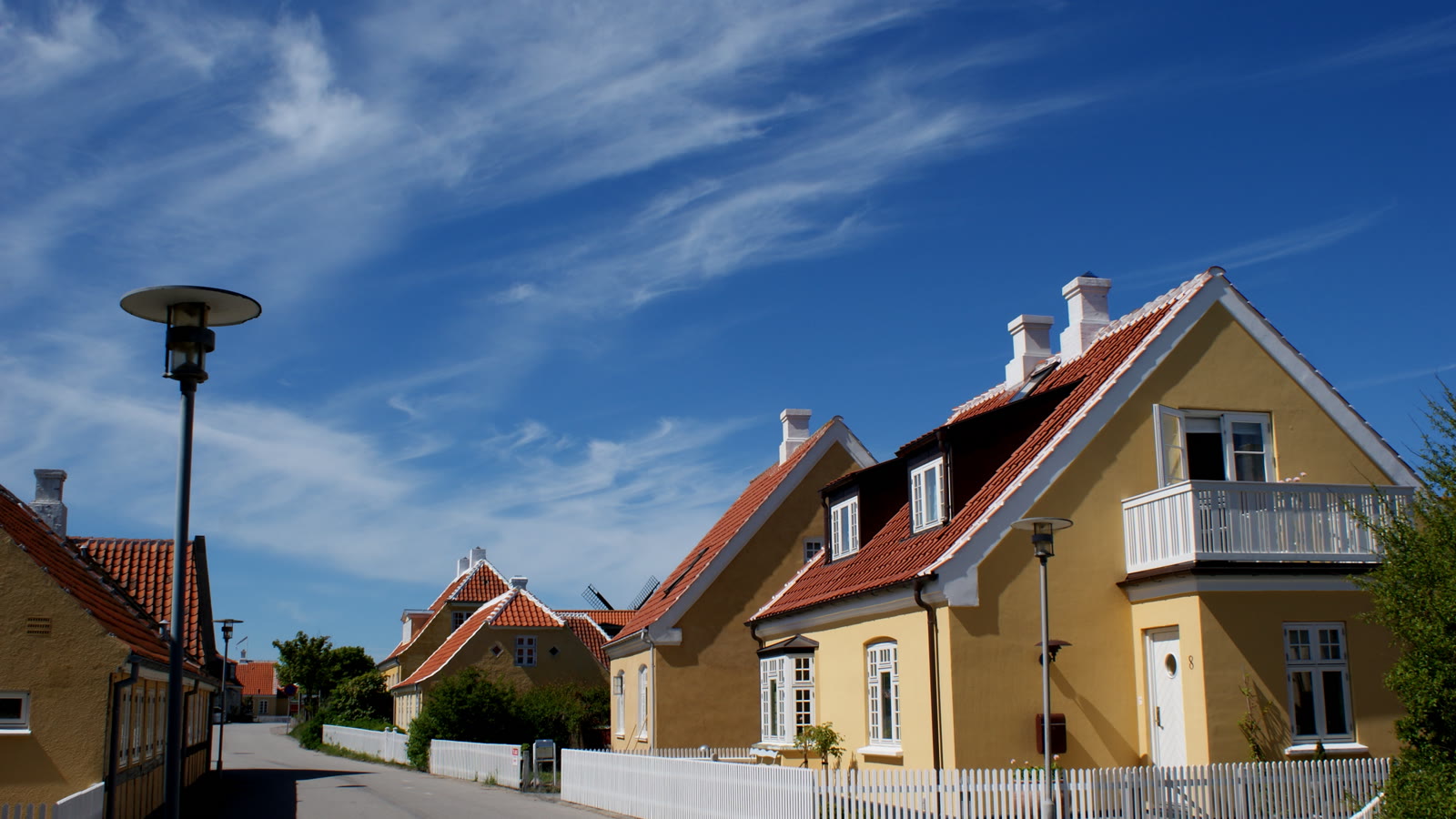 Skagen by - panoramio — gade og huse i Skagen